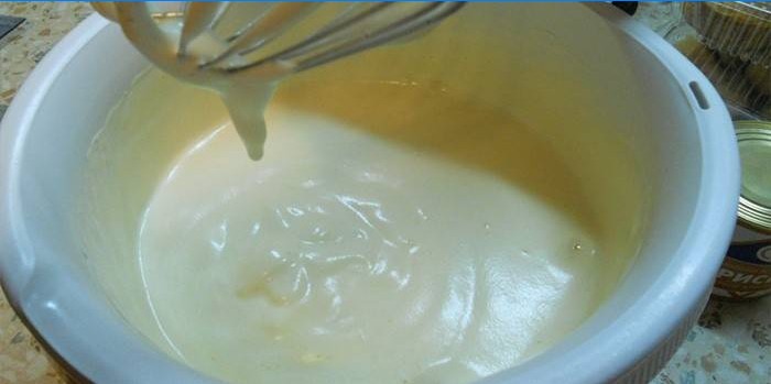 Preparação de nata com leite condensado