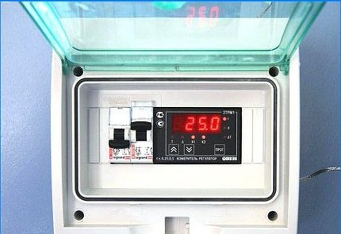 Uma caldeira de indução é provavelmente a melhor fonte de calor elétrico para sistemas de aquecimento.