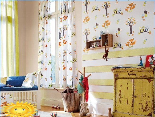 Escolhendo papel de parede para um quarto infantil