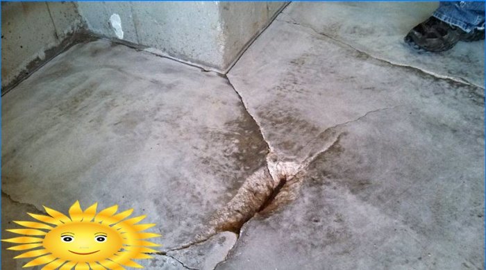 Esmerilhamento e polimento de piso de concreto