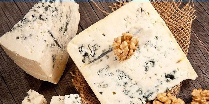 Dor queijo azul e nozes