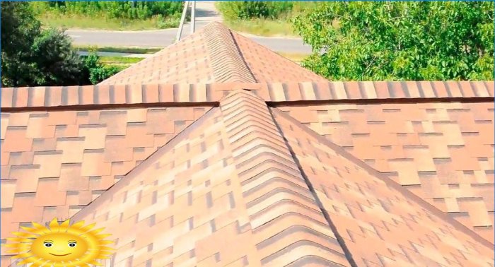 A crista do telhado é um elemento importante da estrutura do telhado