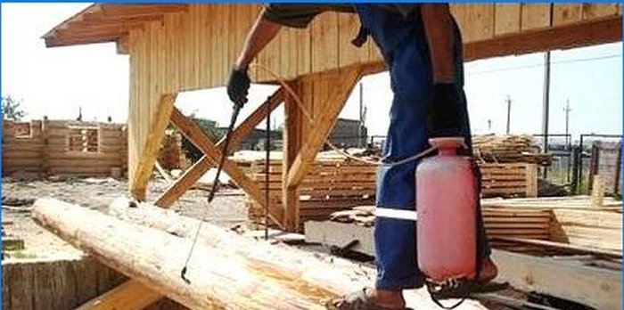 Como aumentar a durabilidade de edifícios de madeira