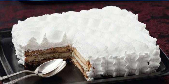 Shortcake, geléia e bolo de merengue italiano