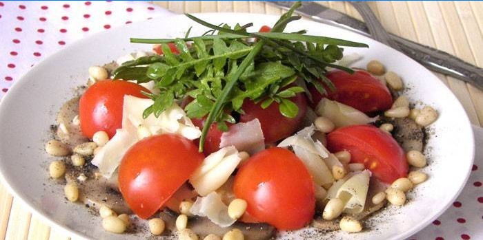 Salada de Rúcula com Tomate e Parmesão