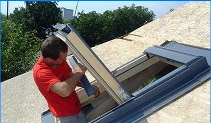 Como instalar uma janela de telhado